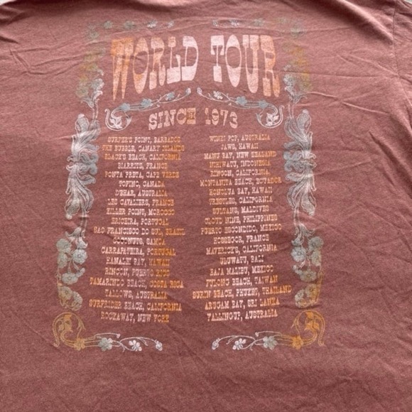 Billabong Oversized Graphic T-Shirt Women's Medium Pink NWOT - Picture 5 of 6